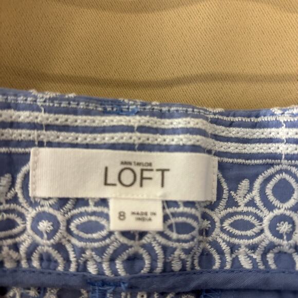 LOFT Riviera Shorts Women’s Size 6 Blue White Geometric Print - Picture 3 of 3